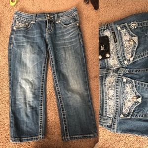 Miss Me Capri Jeans